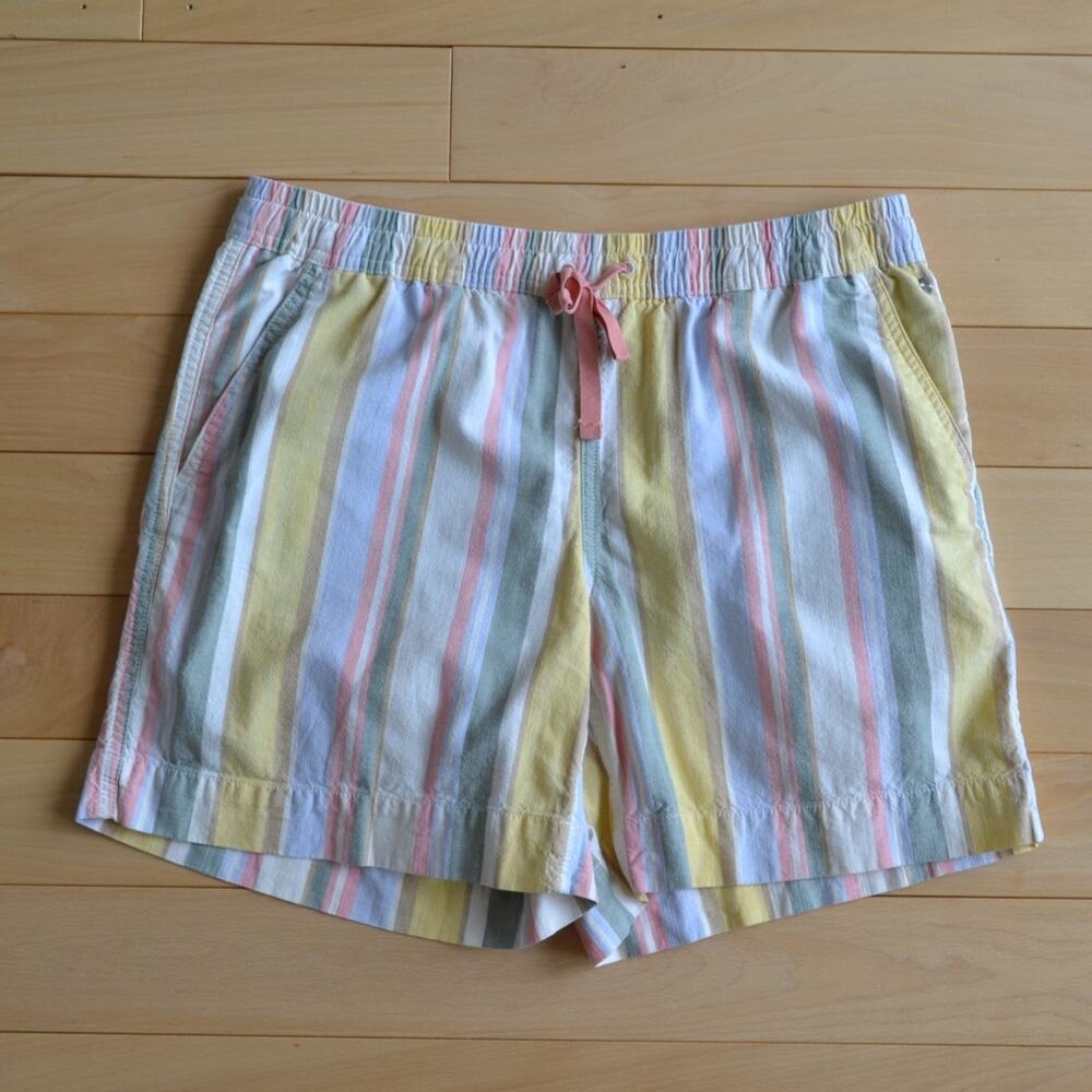 LL Bean Colorful Shorts Favorite Fit Size 8 Cotton Blend